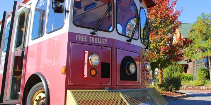 Branson Trolley Provides Free Transportation Throughout Downtown