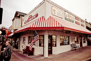 Mr. B's in Historic Downtown Branson